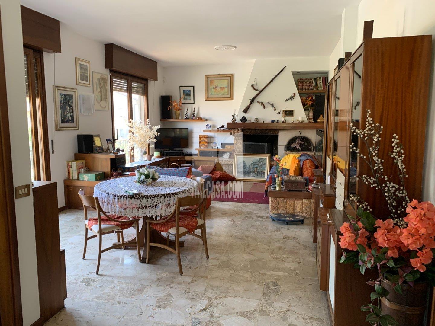 Villa Unifamiliare in vendita a Lodi