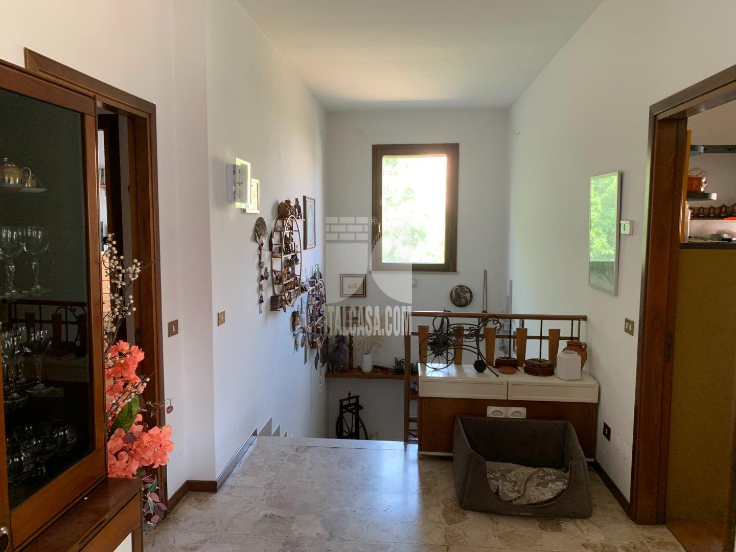 Villa Unifamiliare in vendita a Lodi