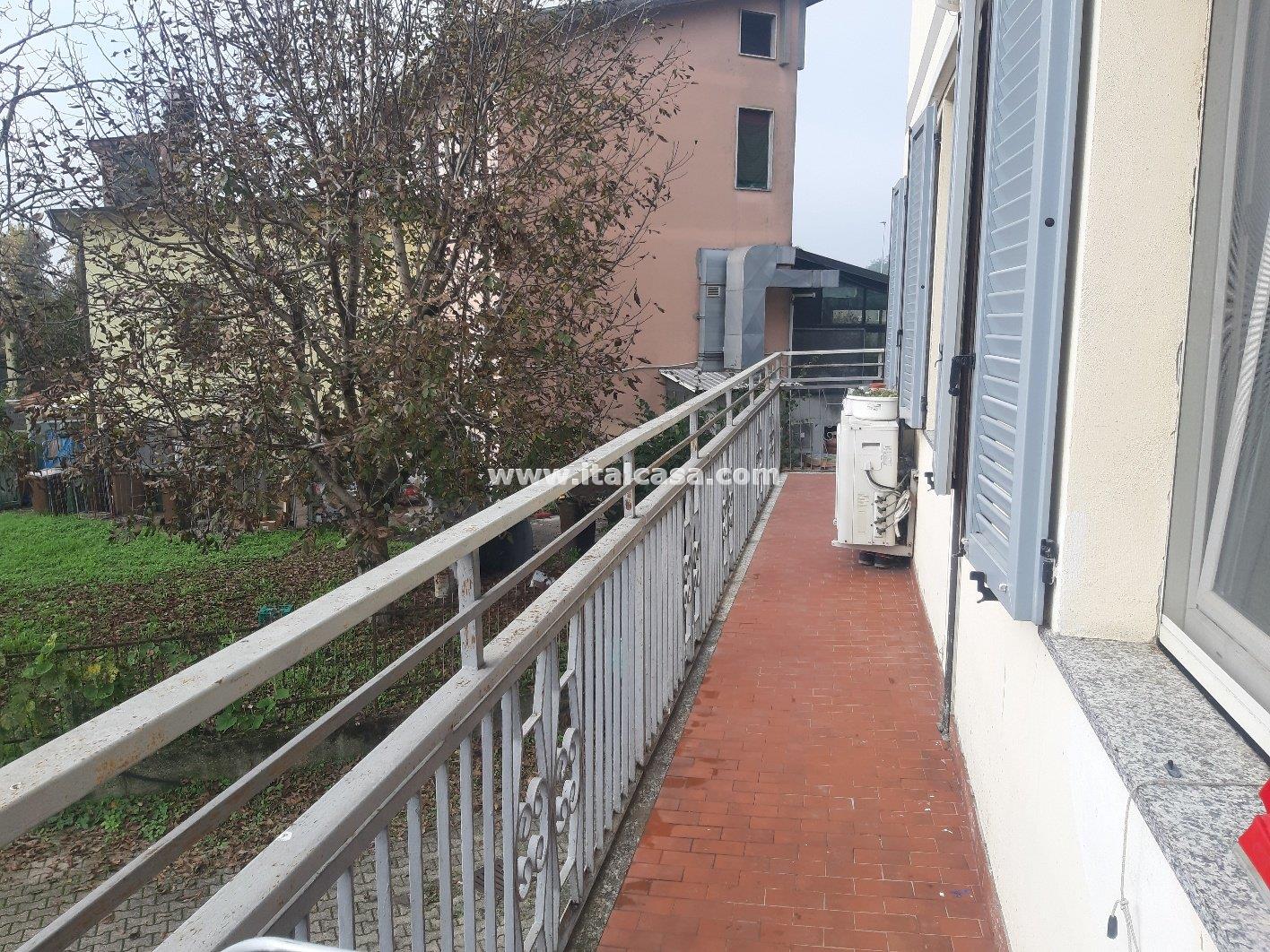 Appartamento in vendita a Tavazzano con Villavesco