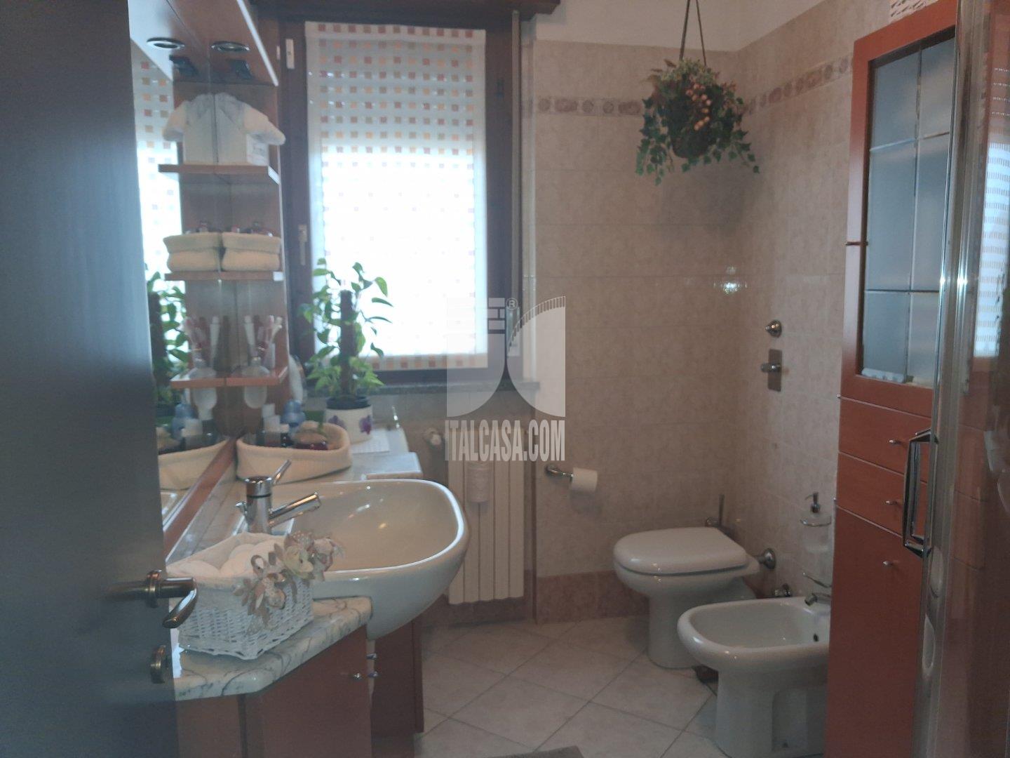 Appartamento in vendita a Corte Palasio