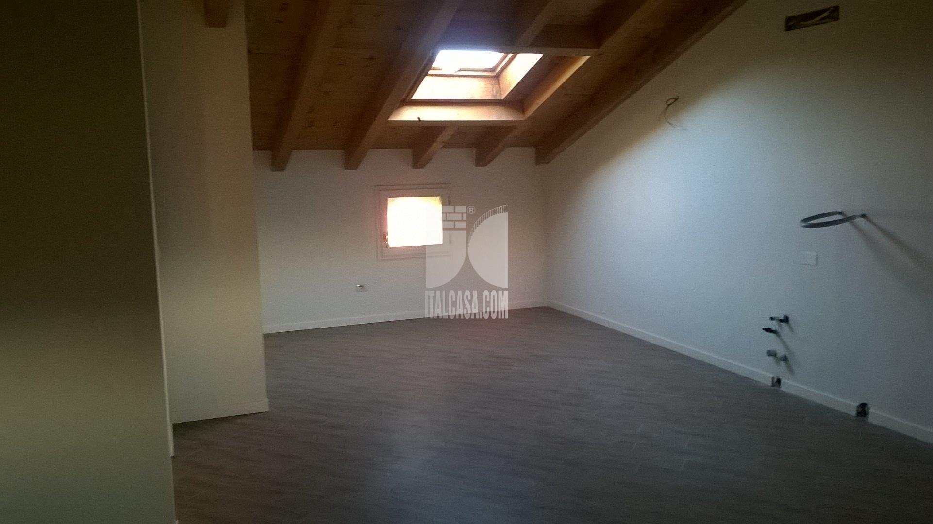 Appartamento in vendita a Brembio