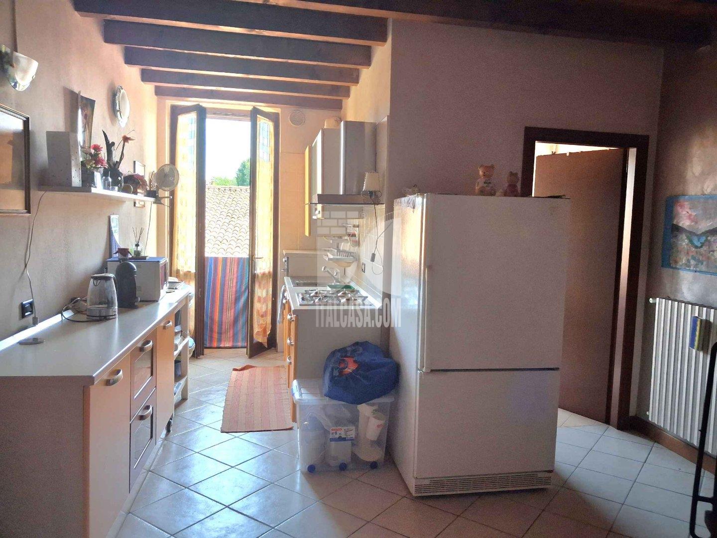 Appartamento in vendita a Brembio