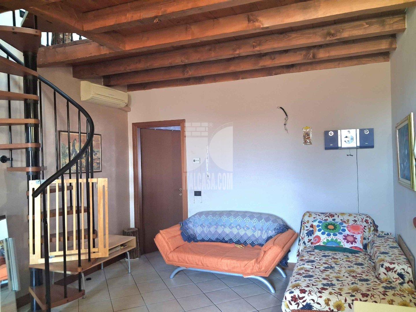 Appartamento in vendita a Brembio