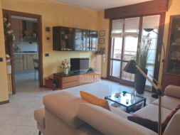 Appartamento in vendita a Corte Palasio