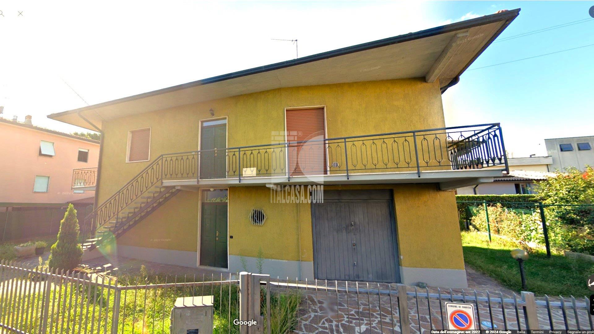 Villa Unifamiliare in vendita a Ranica