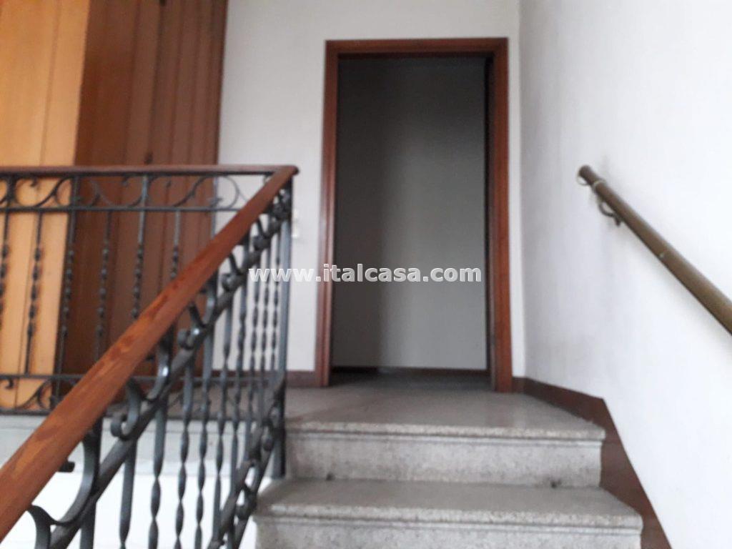 Appartamento in vendita a Alzano Lombardo