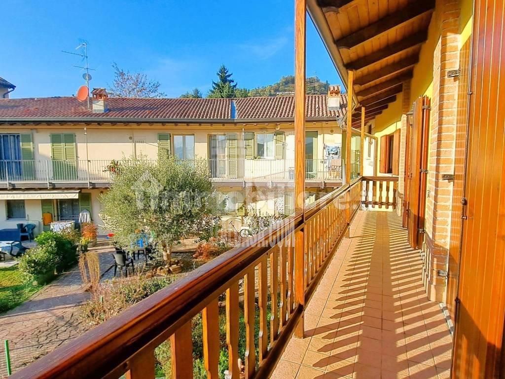 Appartamento in vendita a Scanzorosciate