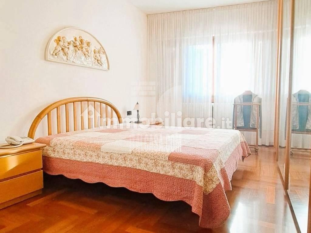 Appartamento in vendita a Scanzorosciate