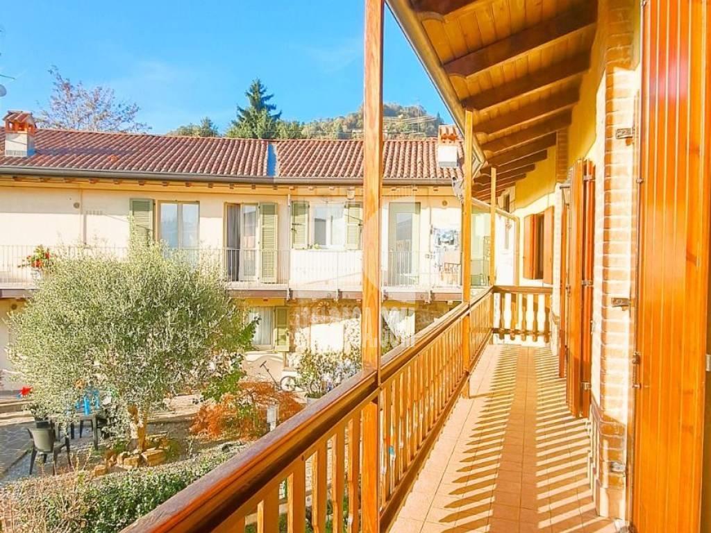 Appartamento in vendita a Scanzorosciate