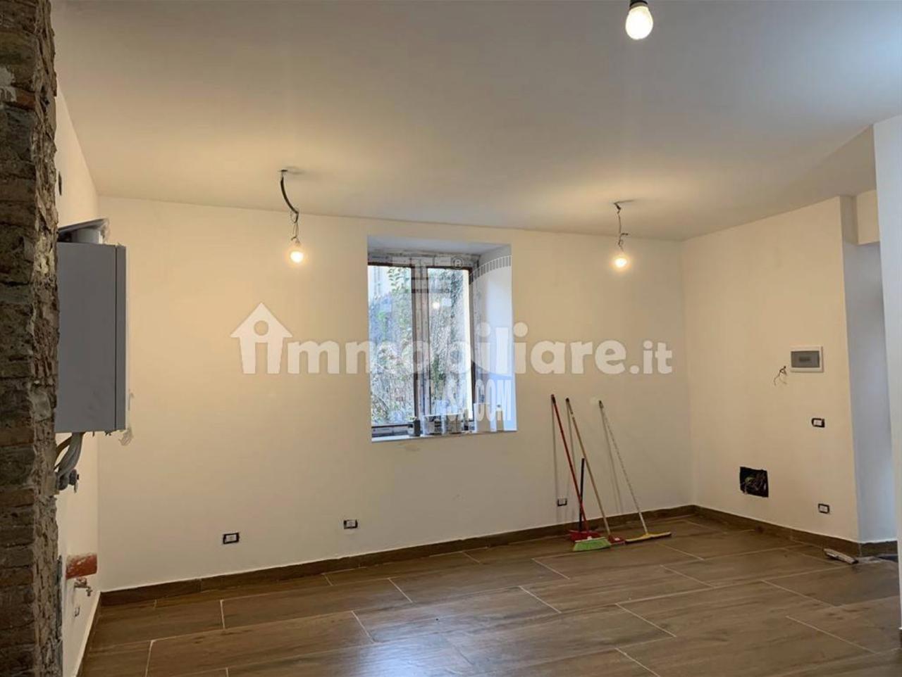 Appartamento in vendita a Alzano Lombardo