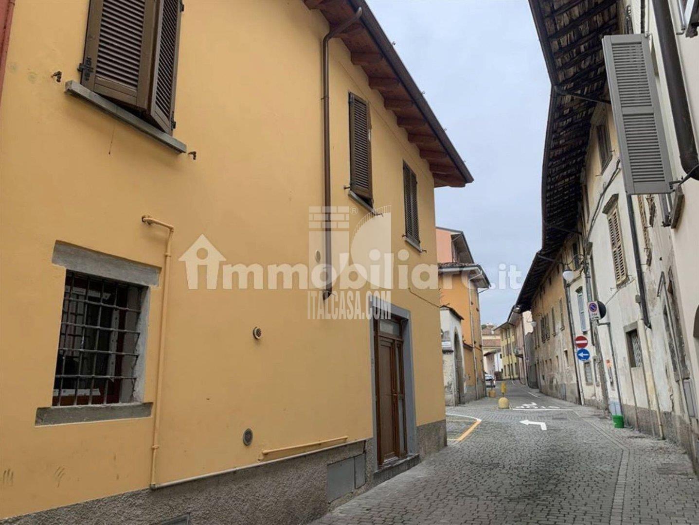 Appartamento in vendita a Alzano Lombardo