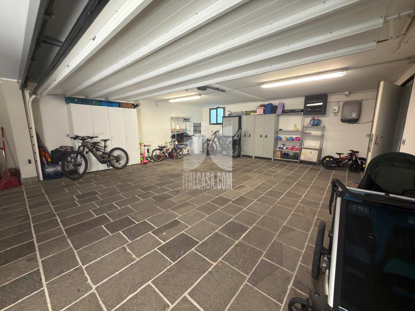 Villa Unifamiliare in vendita a Cenate Sopra