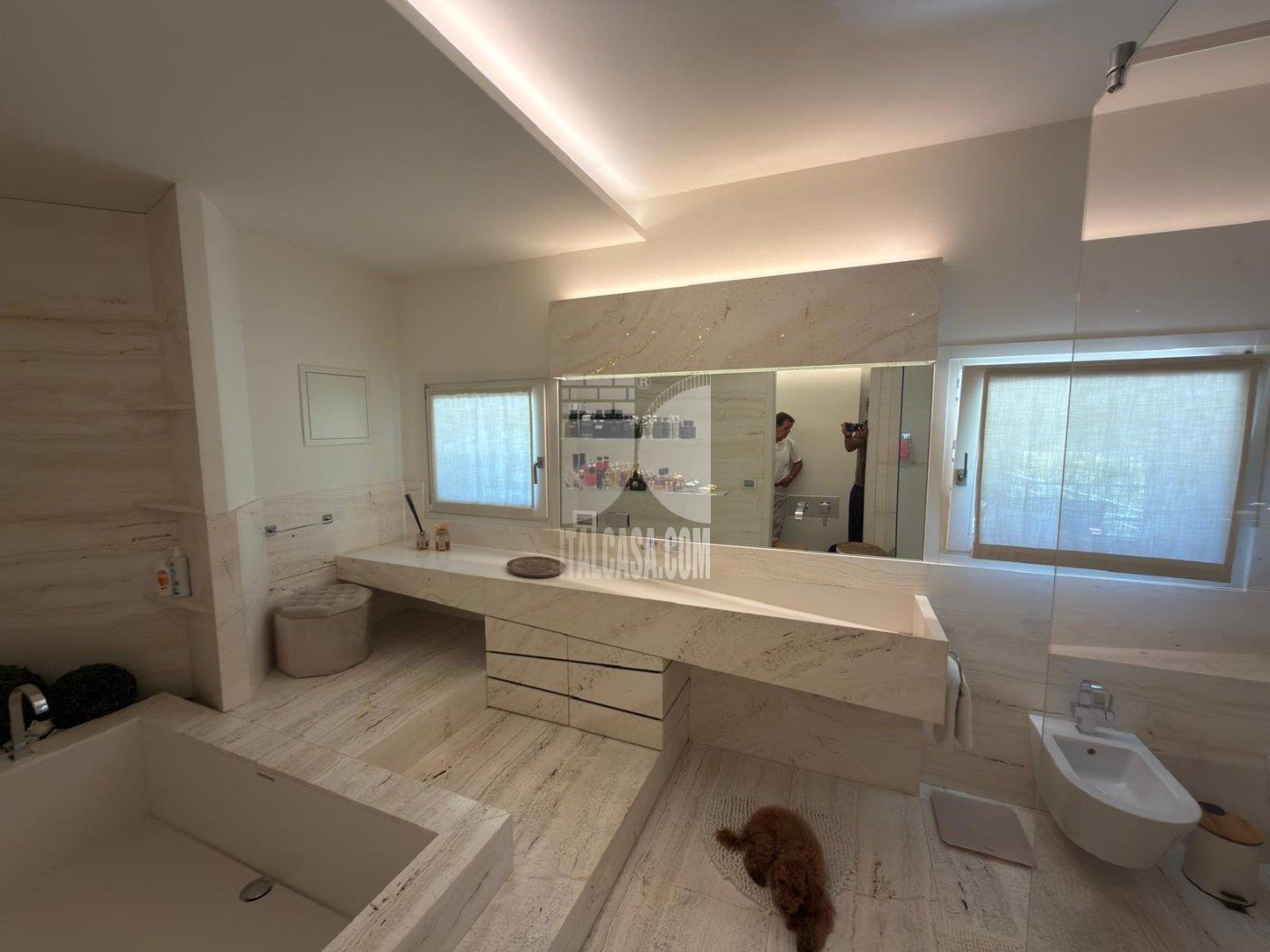 Villa Unifamiliare in vendita a Cenate Sopra