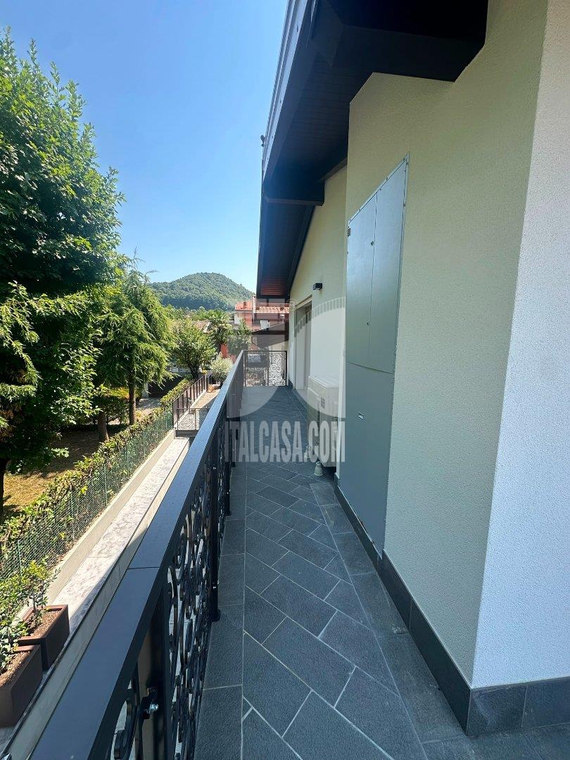 Appartamento in vendita a Albano Sant