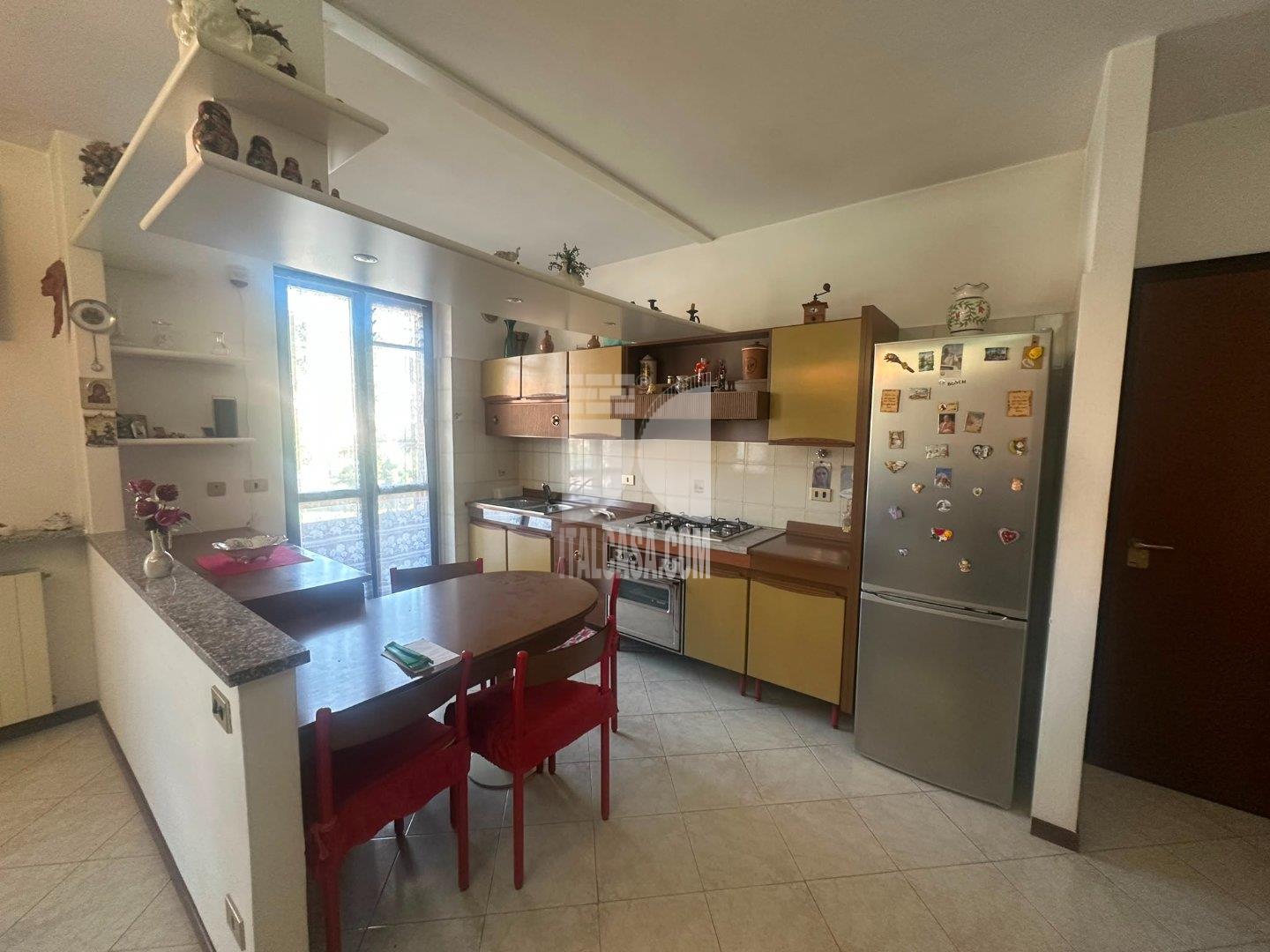 Appartamento in vendita a Villa di Serio