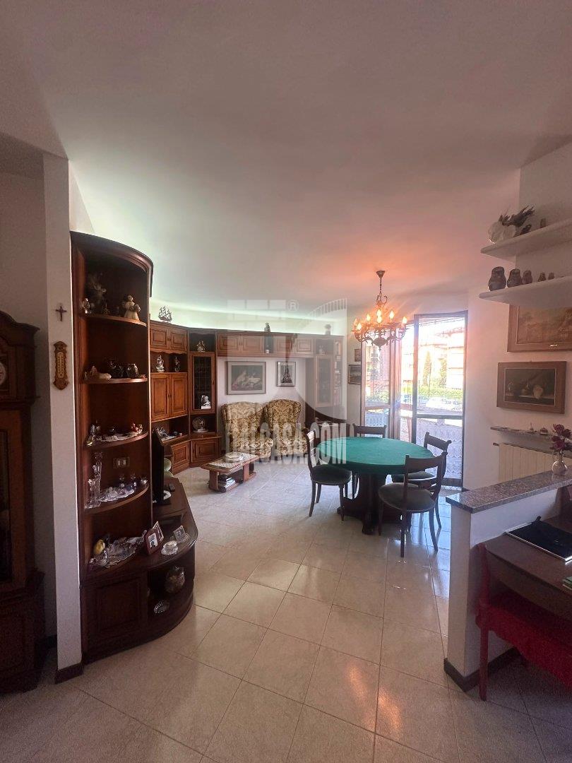 Appartamento in vendita a Villa di Serio