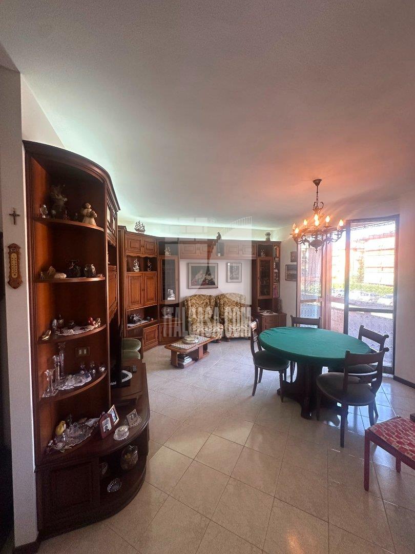 Appartamento in vendita a Villa di Serio