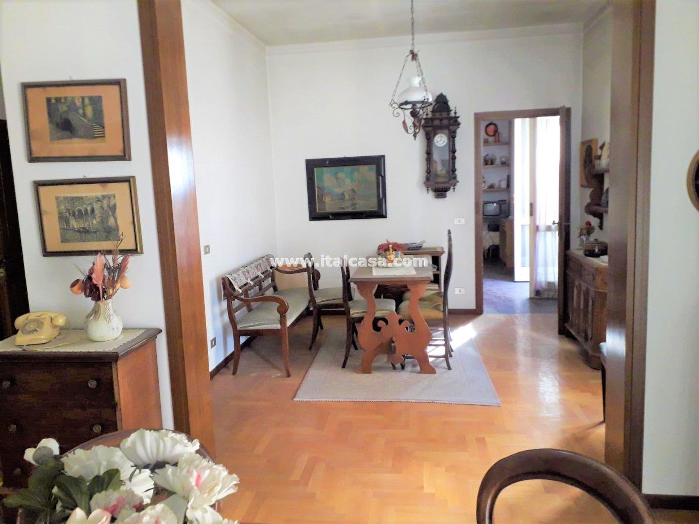 Appartamento in vendita a Alzano Lombardo