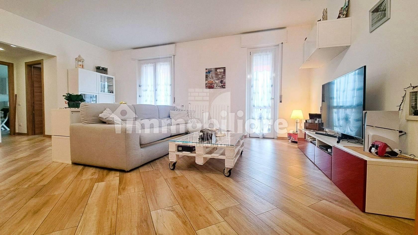 Appartamento in vendita a Alzano Lombardo