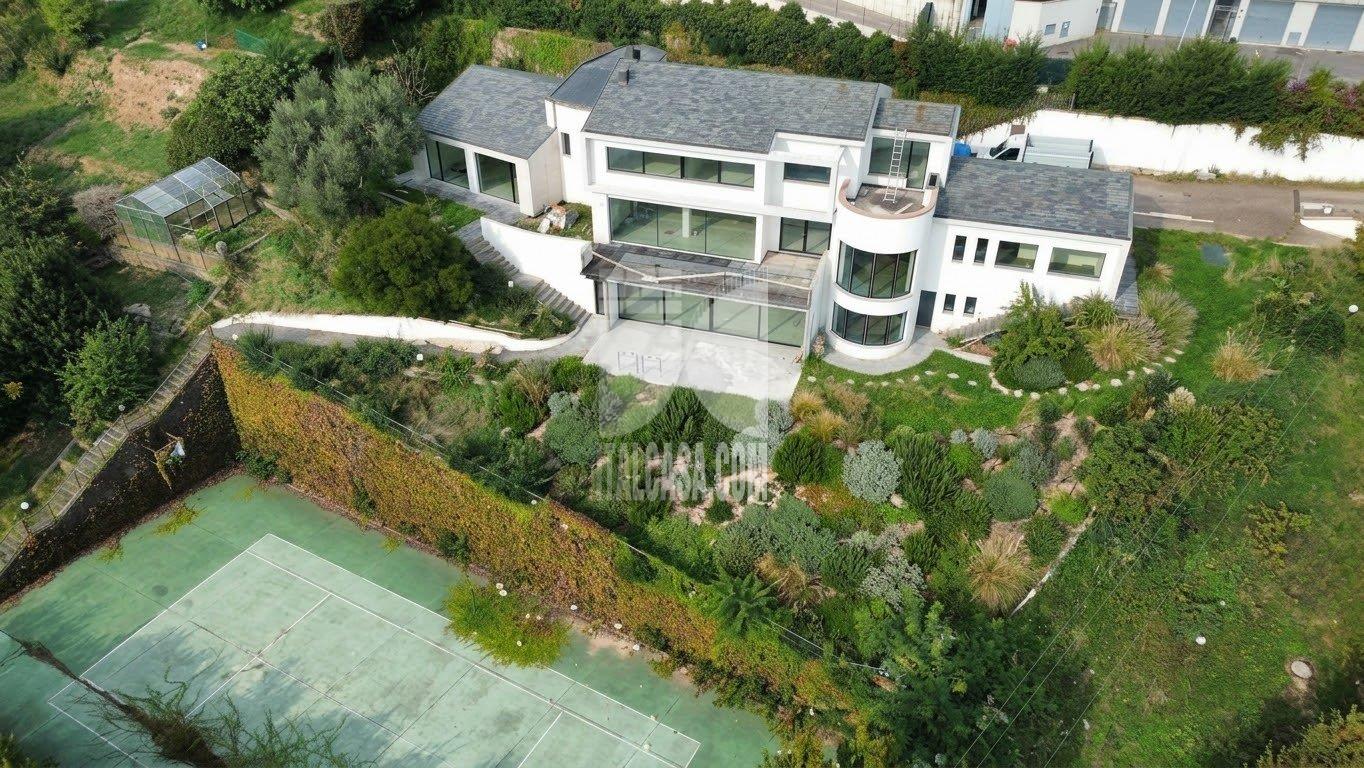 Villa Unifamiliare in vendita a Alzano Lombardo