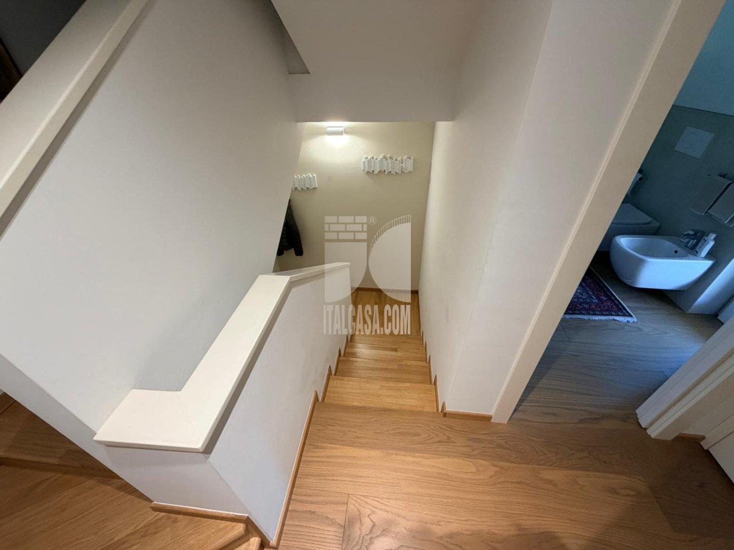 Villa a schiera di testa in vendita a Cenate Sotto