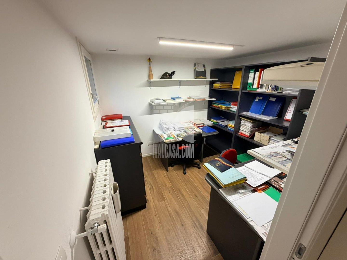 Villa a schiera di testa in vendita a Cenate Sotto