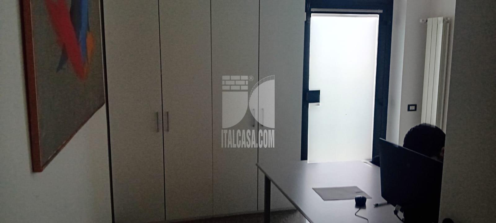 Ufficio in vendita a Alzano Lombardo