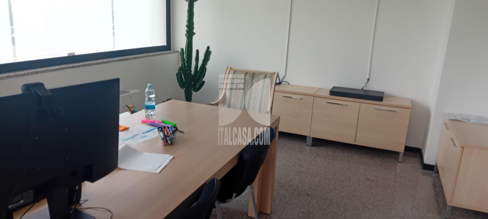 Ufficio in vendita a Alzano Lombardo