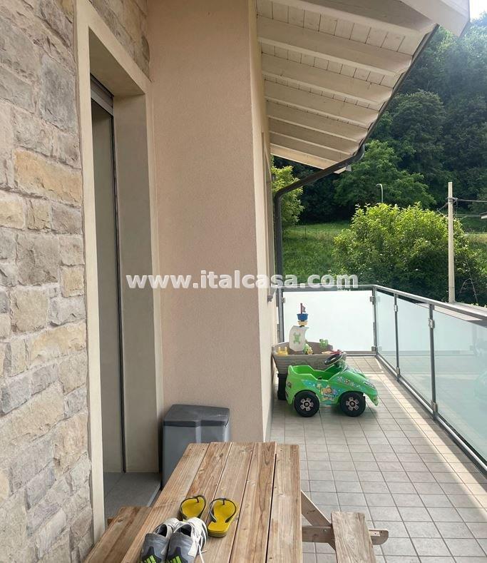 Appartamento in vendita a Villa di Serio