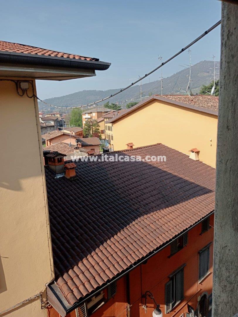 Appartamento in vendita a Alzano Lombardo