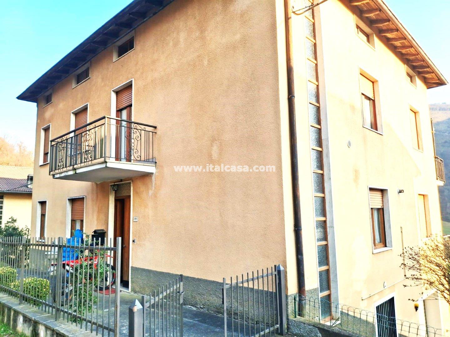 Appartamento in vendita a Cene