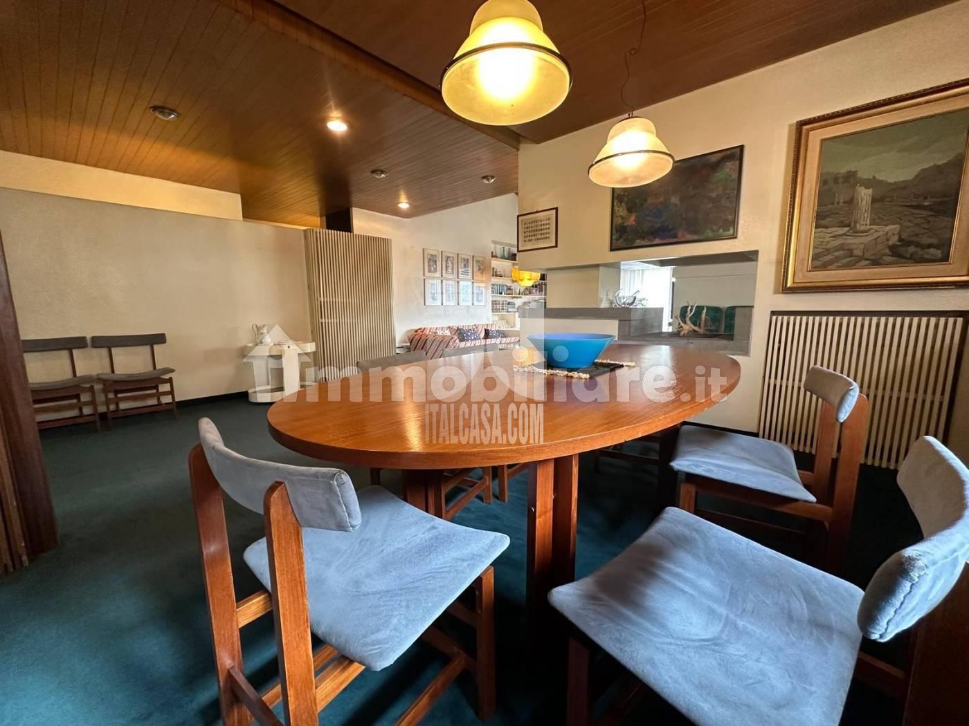 Villa Unifamiliare in vendita a Nembro