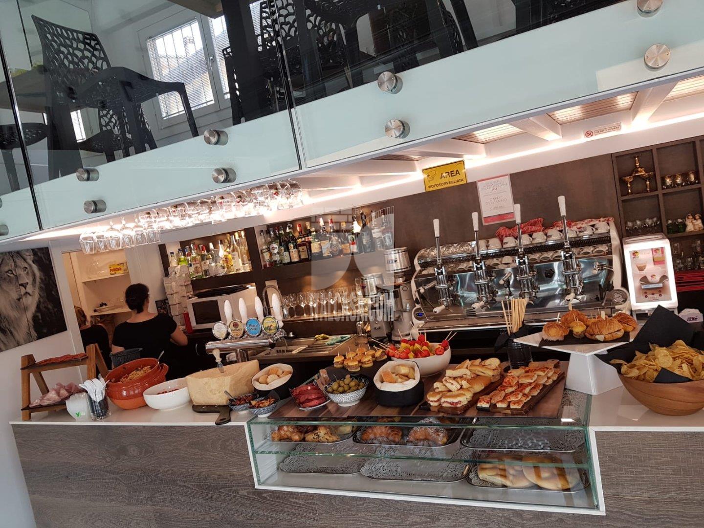 Bar / Ristorante in affitto a Trescore Balneario