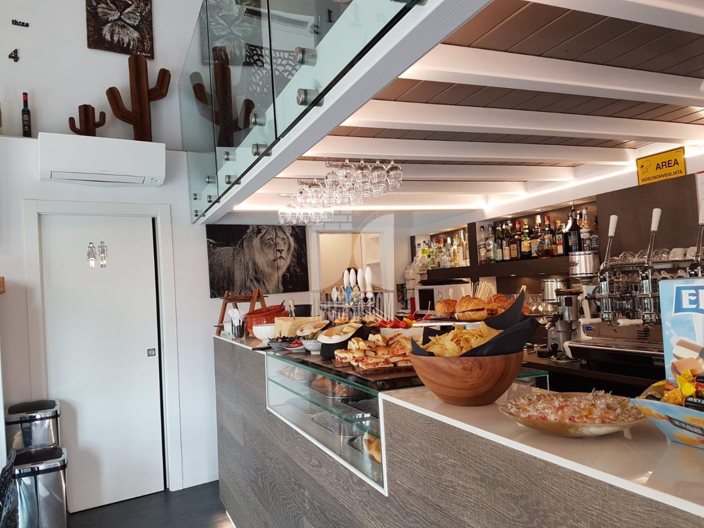 Bar / Ristorante in affitto a Trescore Balneario