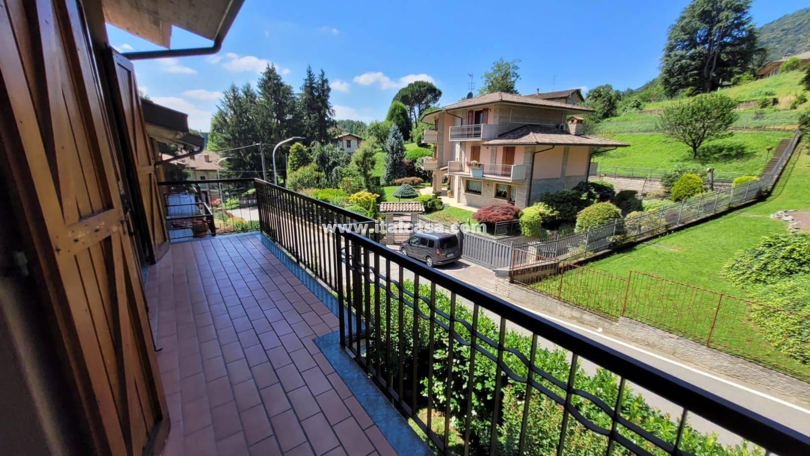 Appartamento in vendita a Alzano Lombardo