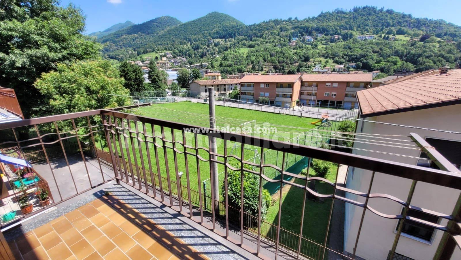 Appartamento in vendita a Alzano Lombardo