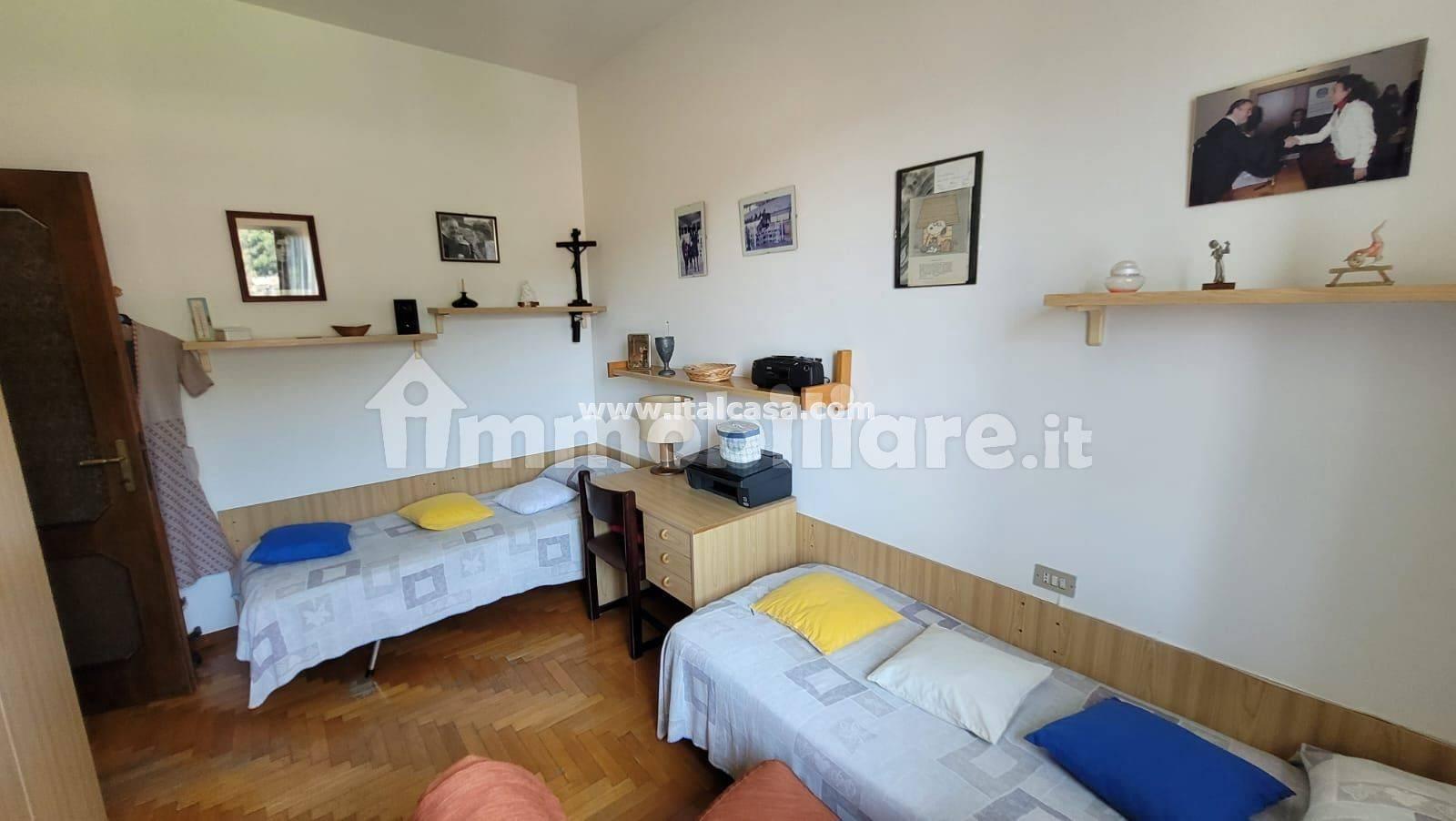 Appartamento in vendita a Alzano Lombardo