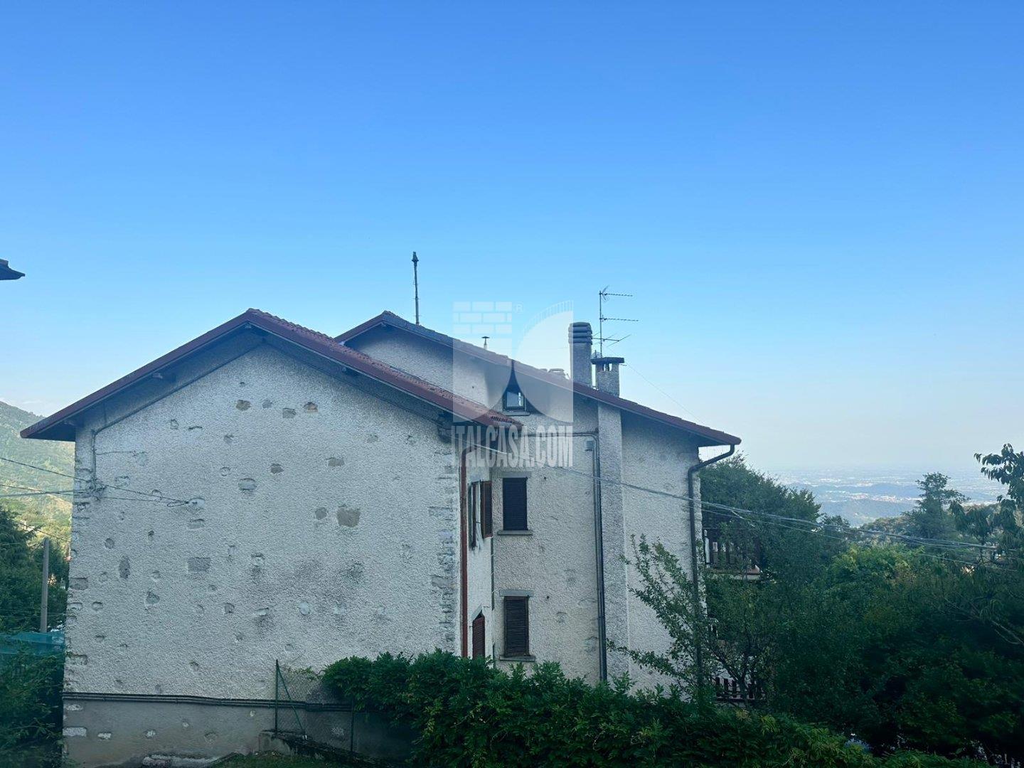 Appartamento in vendita a Alzano Lombardo