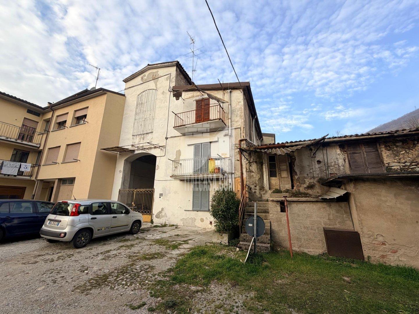 Appartamento in vendita a Alzano Lombardo