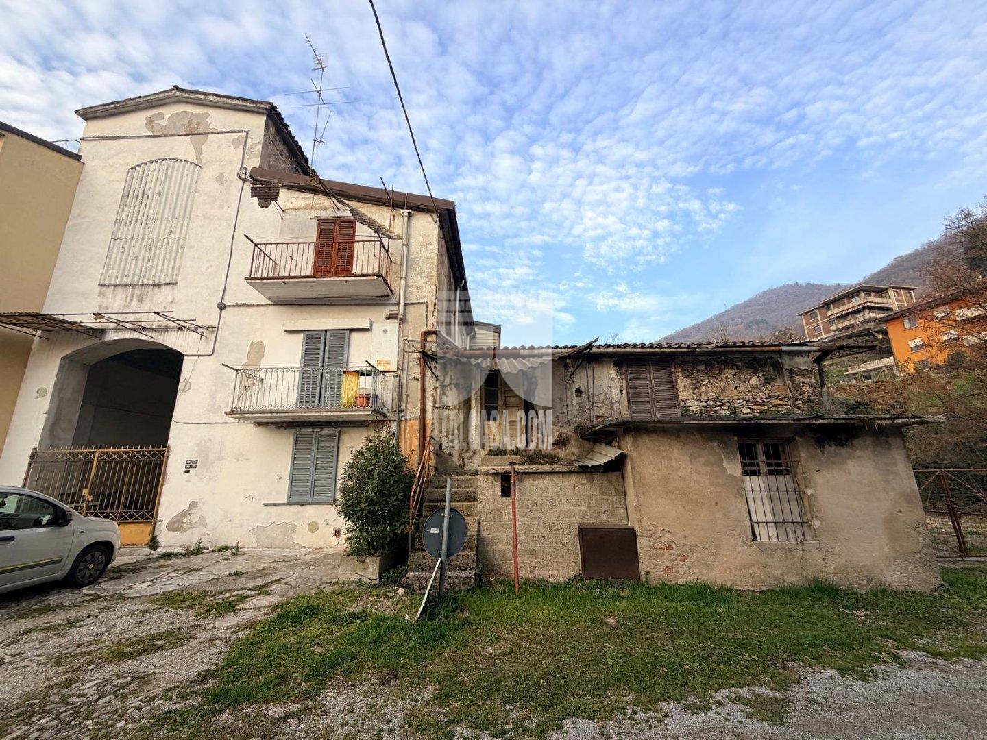 Appartamento in vendita a Alzano Lombardo