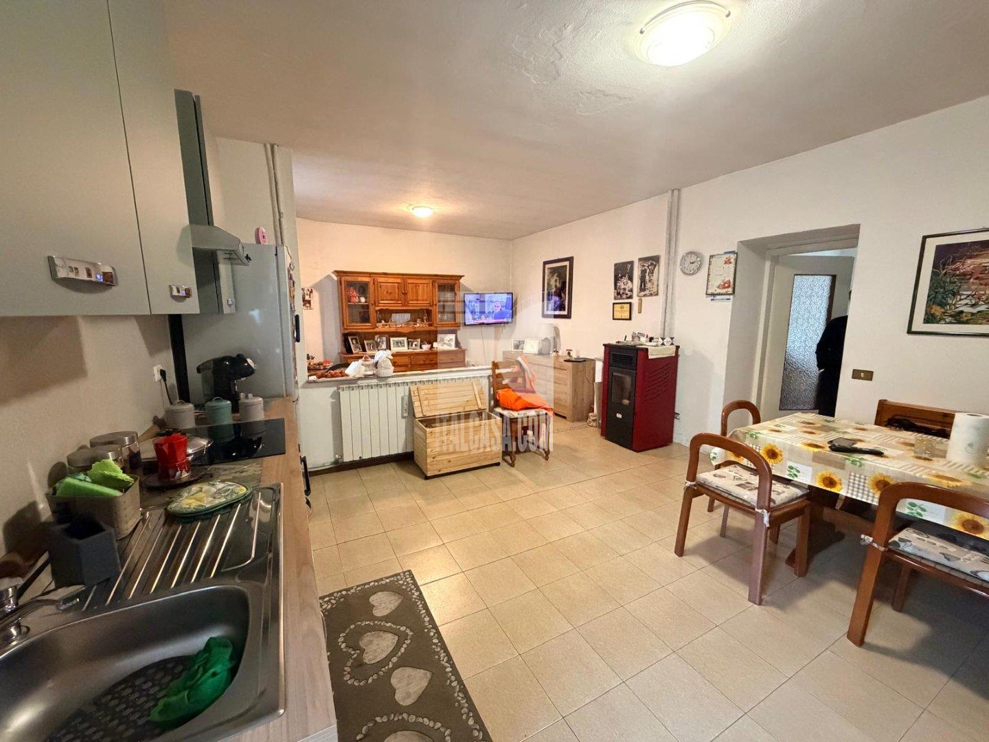 Appartamento in vendita a Alzano Lombardo