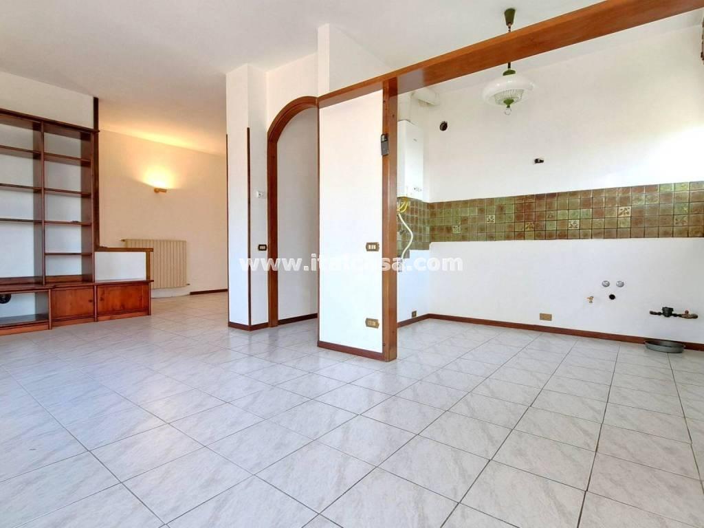 Appartamento in vendita a Alzano Lombardo