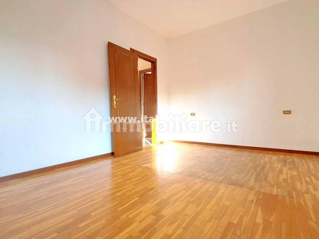 Appartamento in vendita a Alzano Lombardo