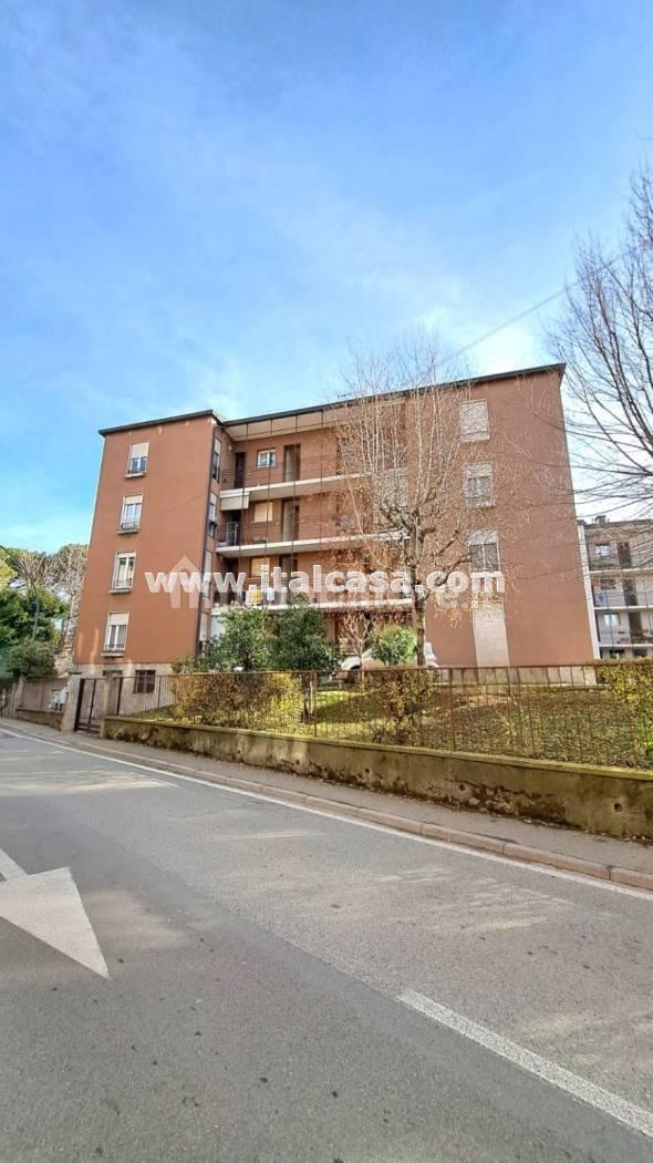 Appartamento in vendita a Alzano Lombardo