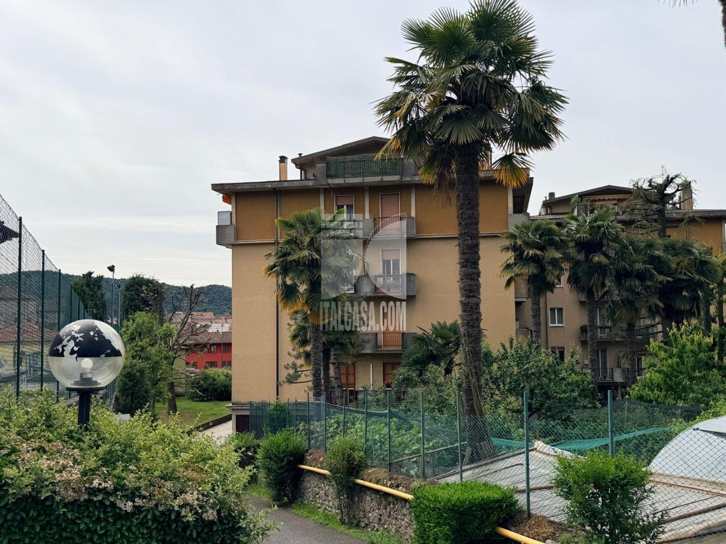 Appartamento in vendita a Alzano Lombardo