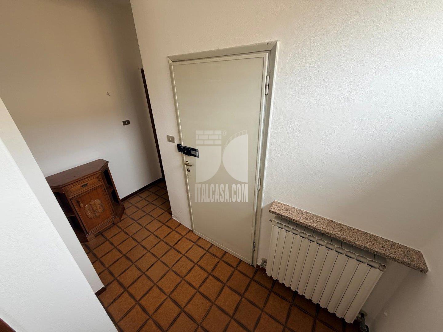 Appartamento in vendita a Nembro