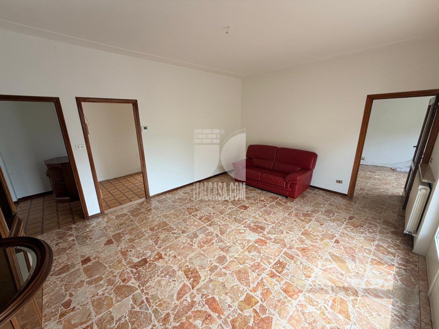 Appartamento in vendita a Nembro