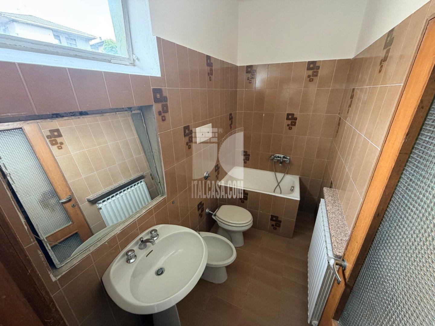 Appartamento in vendita a Nembro