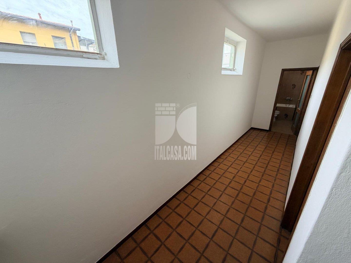 Appartamento in vendita a Nembro