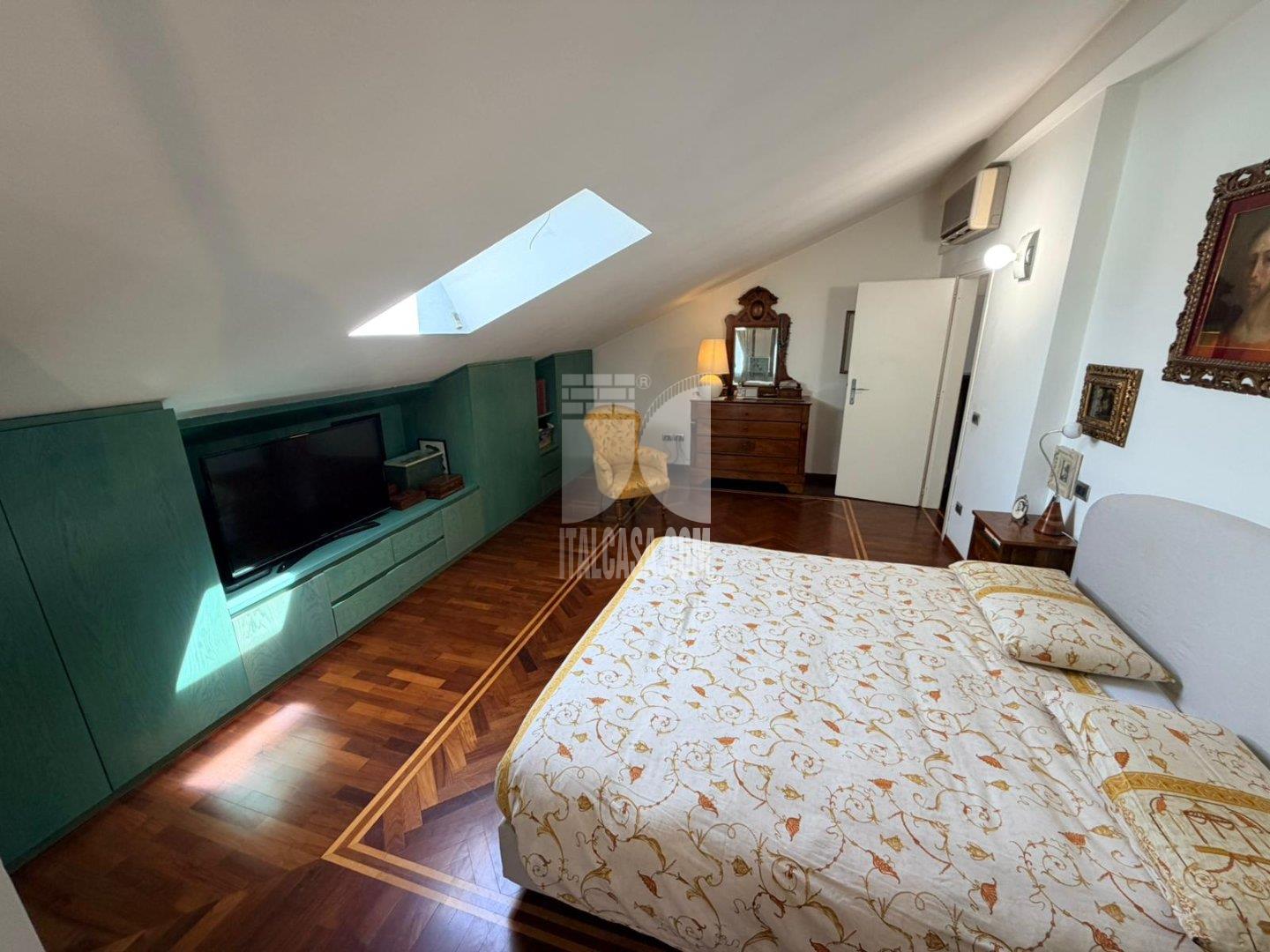 Appartamento in vendita a Scanzorosciate